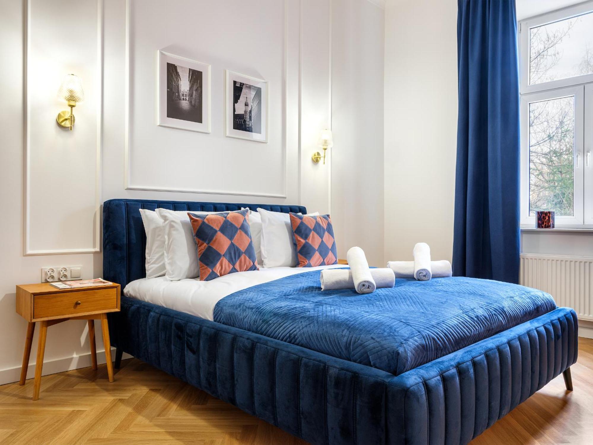 Tyzenhauz Suites Topolowa Cracóvia Exterior foto